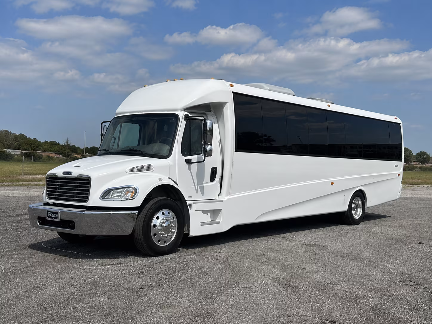 Fremont Birthday, Sweet 16, & Quinceañera Transportation onboard seating