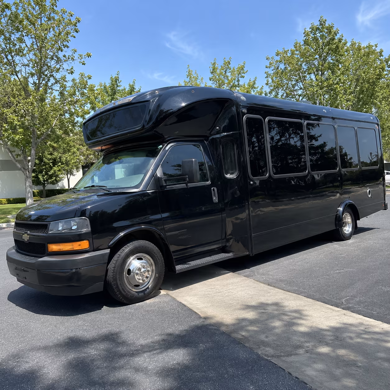 Union City Homecoming & Prom Party Bus Rentals